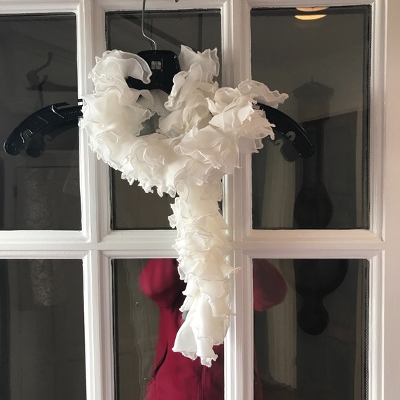 DESIGNER CHIFFON RUFFLE SCARF - Picture 2 of 5